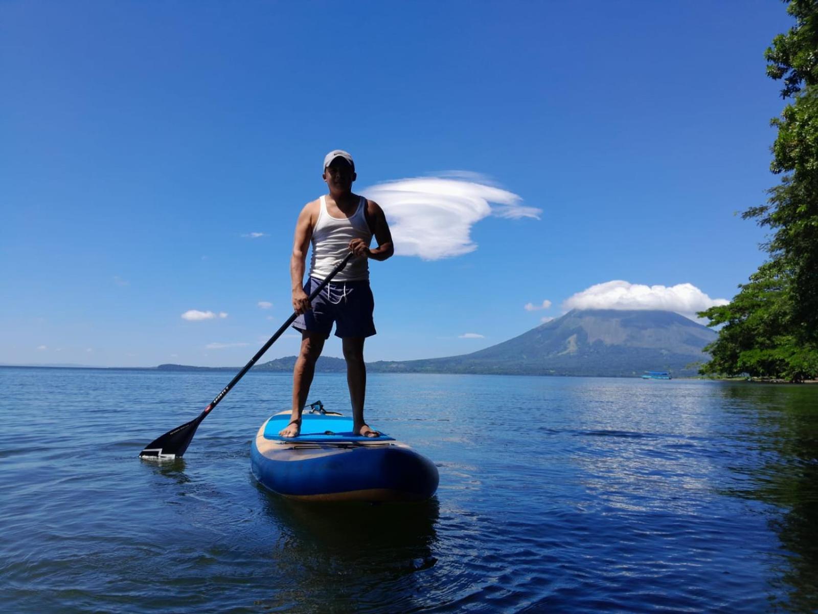 Hostel Los Chocoyos Mérida エクステリア 写真
